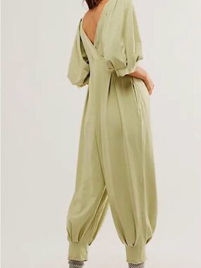 Free People Lotta Love Balloon Sleeve
Cotton Jersey Jumpsuit Aloe Wash Color L